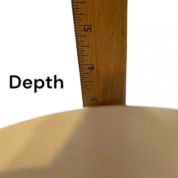 Two white & Pink Tupperware containers - Picture 3 of 4